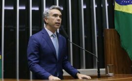 Imagem da notícia Câmara aprova projeto que cria o Sistema Nacional de Educação